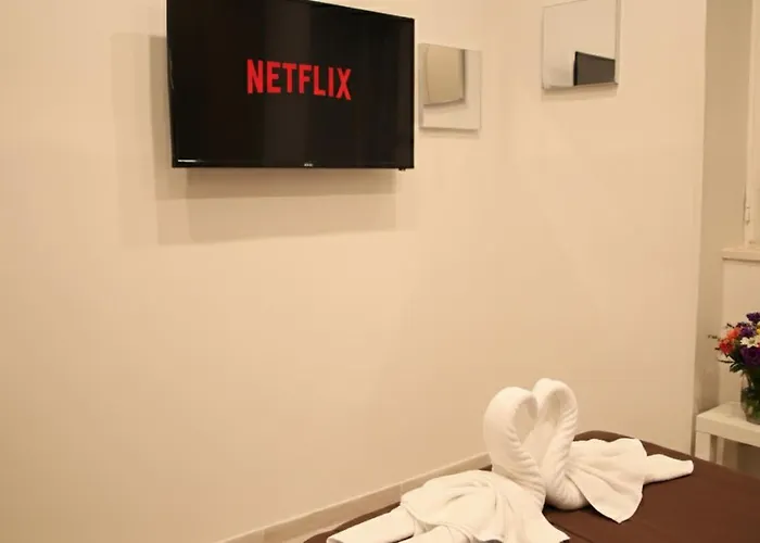 Luxury Brilliant Sisters