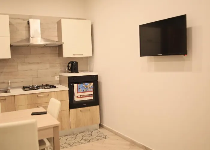 Luxury Brilliant Sisters